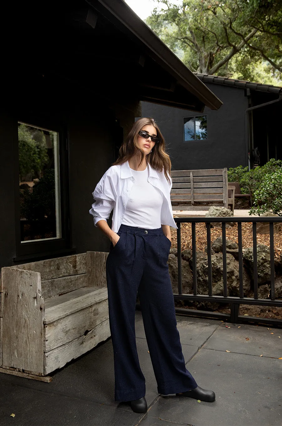 CROPPED BOXY BUTTON UP IN WHITE POPLIN