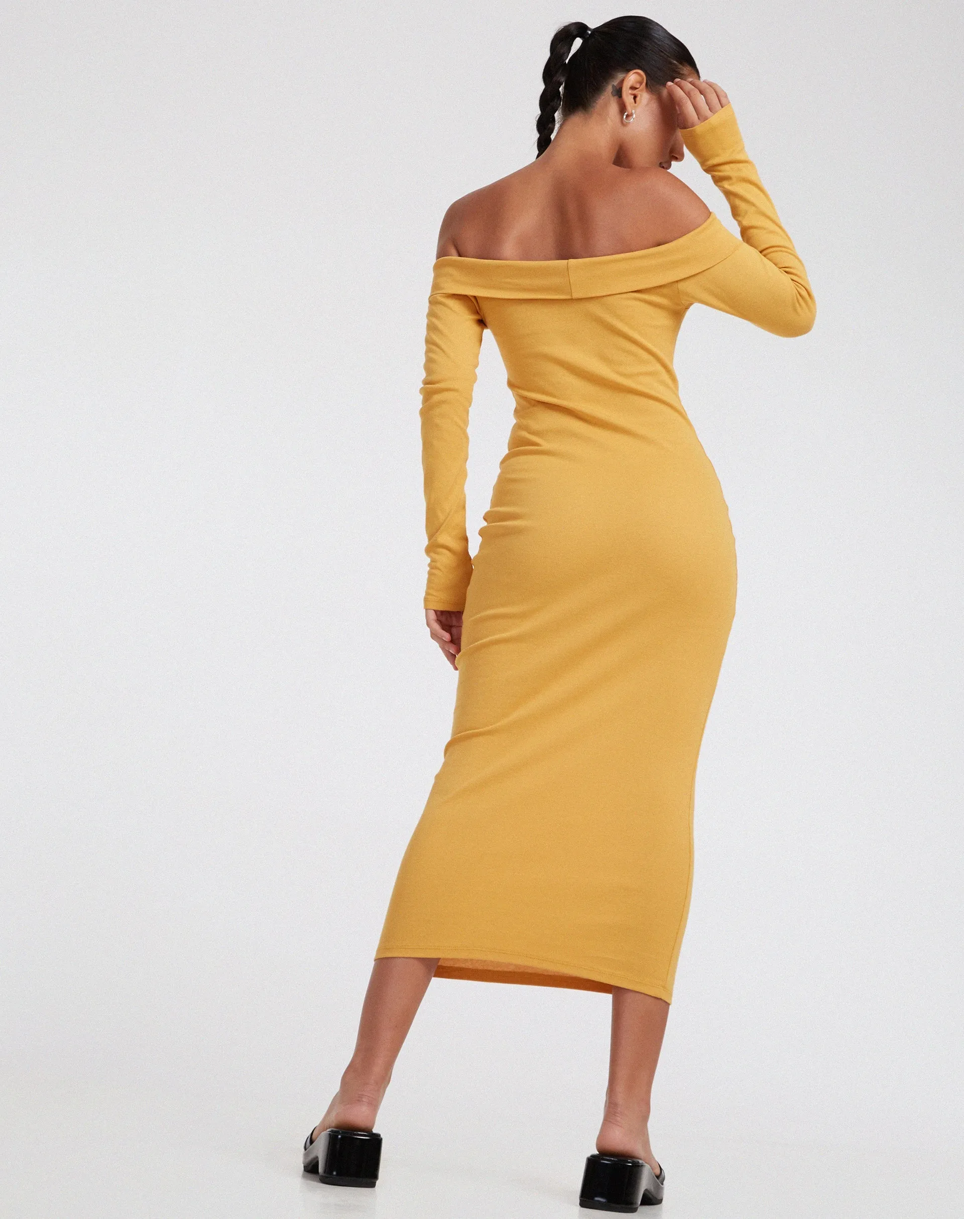 Shiloh Long Sleeve Dress in Rib Yolk Yellow